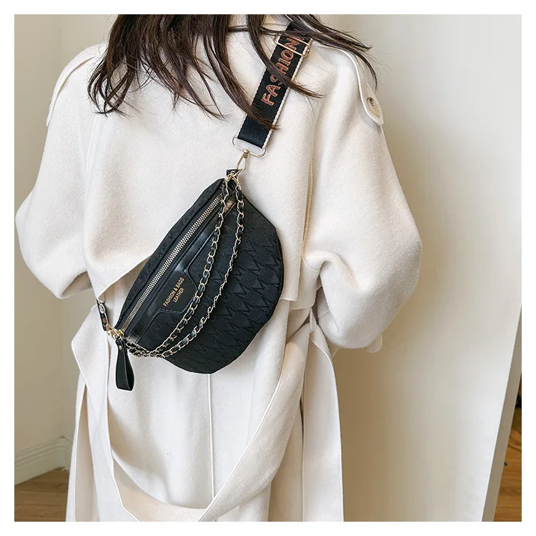 Chic Waist Crossbody Bag with Dual Chain Details, Simple Chest Bag, Stylish Wide Strap & Sleek Zip Closure Suitable Everyday Use