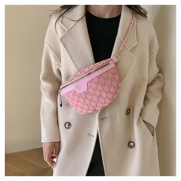 Chic Waist Crossbody Bag with Dual Chain Details, Simple Chest Bag, Stylish Wide Strap & Sleek Zip Closure Suitable Everyday Use