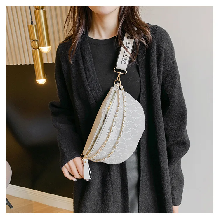 Chic Waist Crossbody Bag with Dual Chain Details, Simple Chest Bag, Stylish Wide Strap & Sleek Zip Closure Suitable Everyday Use