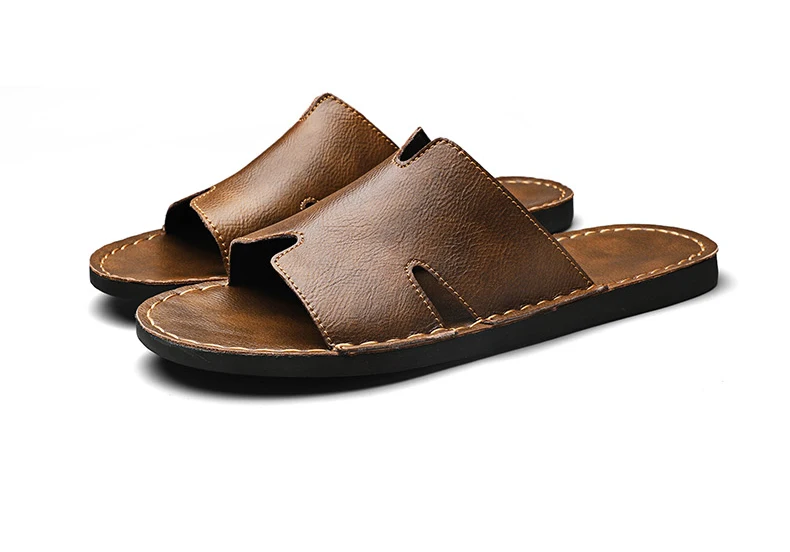 Fashion Men's Slippers Summer Outer Wear Non-Slip Wear-Resistant Casual Luxury Slippers Leather Slippers Outdoor