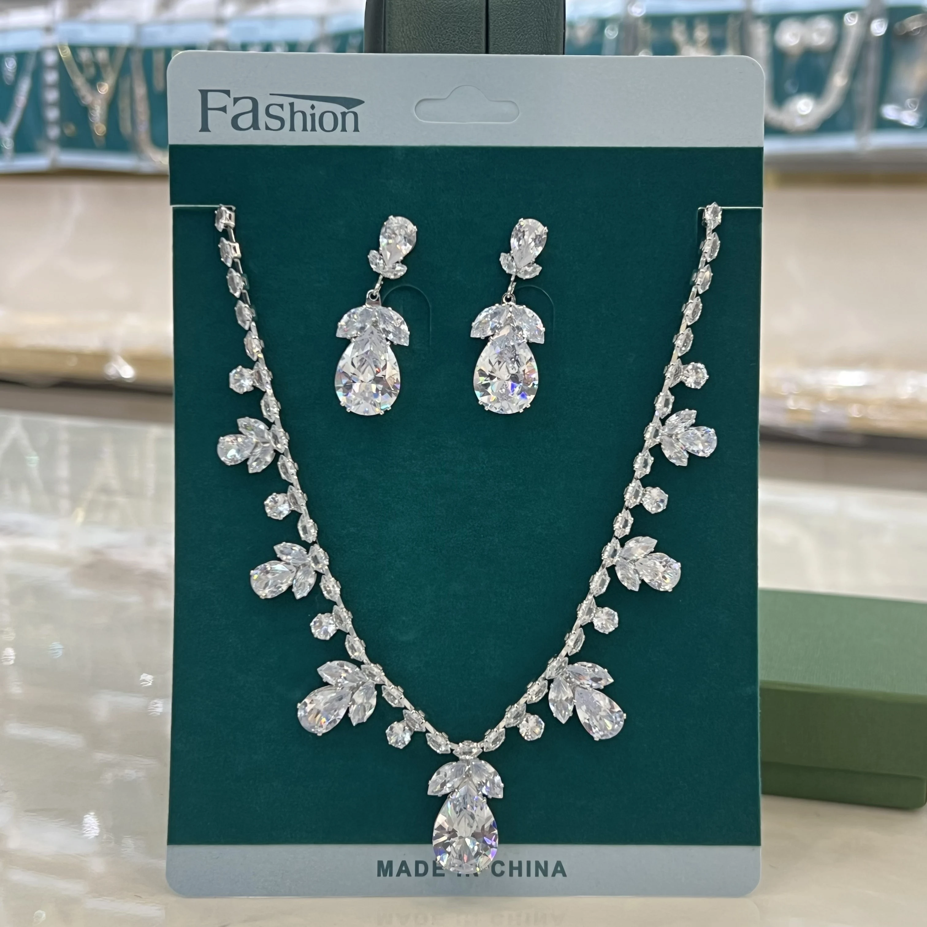 New French Ocean Zircon Necklace Earrings Set Fairy Tree Seal Fine Pair Dress Accessories Women