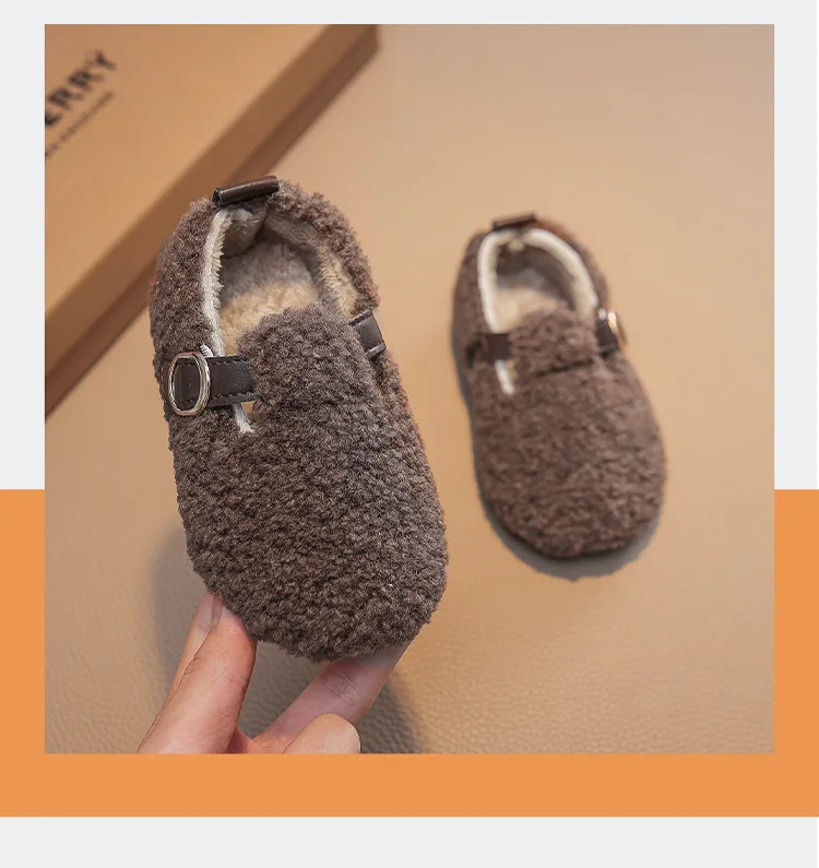 Winter Children's Shoes 2026 New Girls Fluffy Cotton Shoes Soft Bottom Non-slip Kids Fashion Simple Plush Shoes Trend Versatile