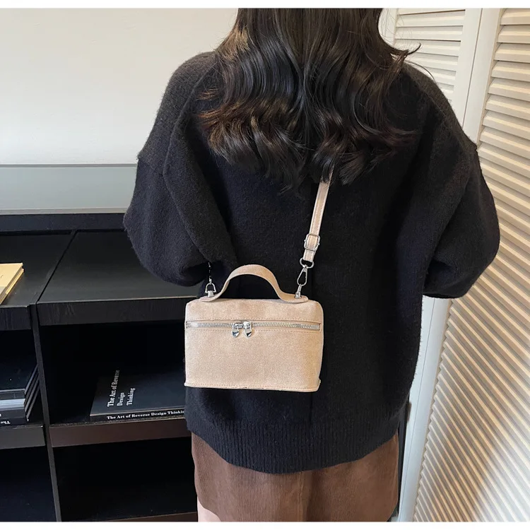Winter Autumn Premium Suede Crossbody Bags Retro Vintage Messenger Bags for Women Fashion Texture and Versatile Shoulder Bags
