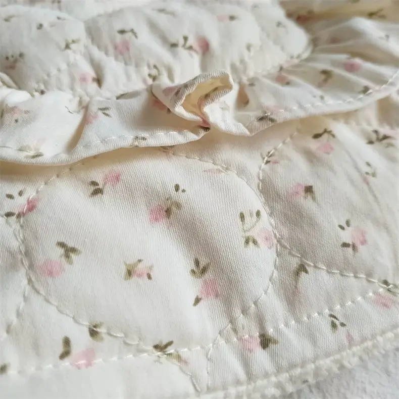Girl's vest for autumn and winter baby wearing clothes children's cotton vest with floral shoulder