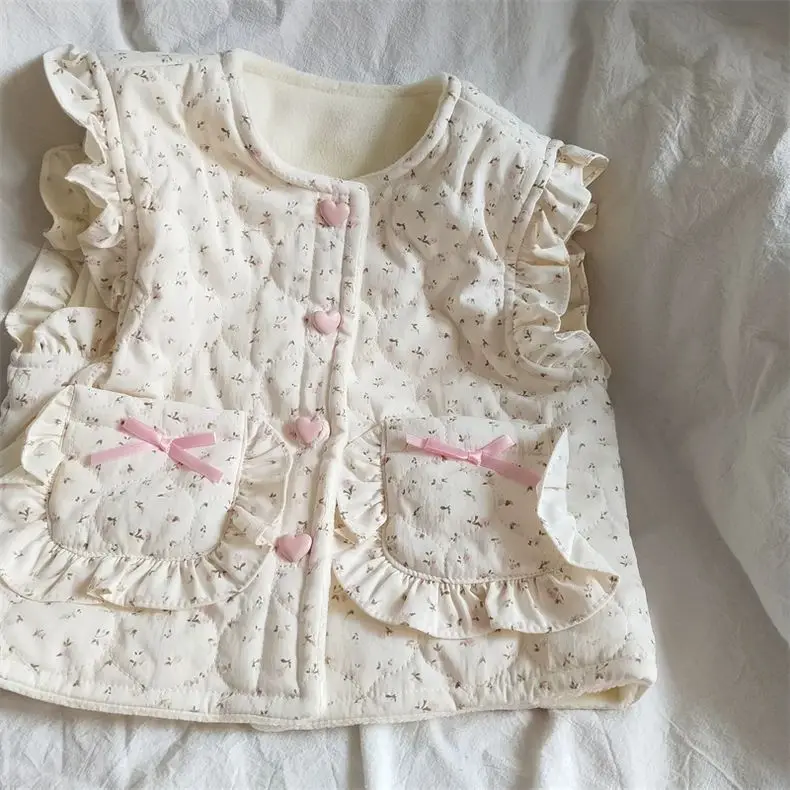 Girl's vest for autumn and winter baby wearing clothes children's cotton vest with floral shoulder