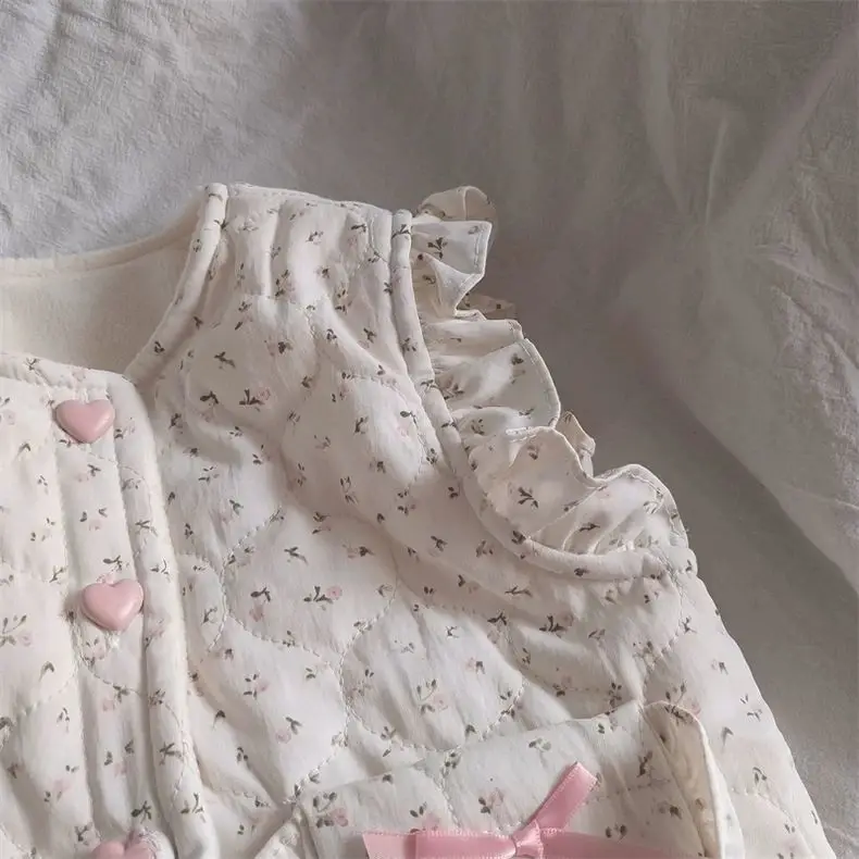 Girl's vest for autumn and winter baby wearing clothes children's cotton vest with floral shoulder