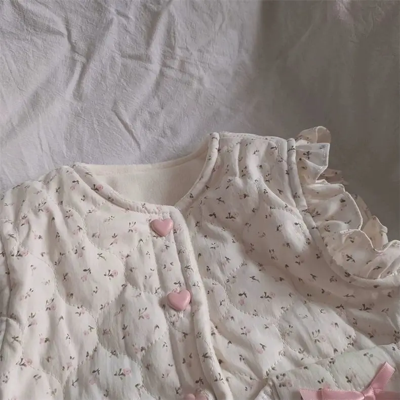 Girl's vest for autumn and winter baby wearing clothes children's cotton vest with floral shoulder