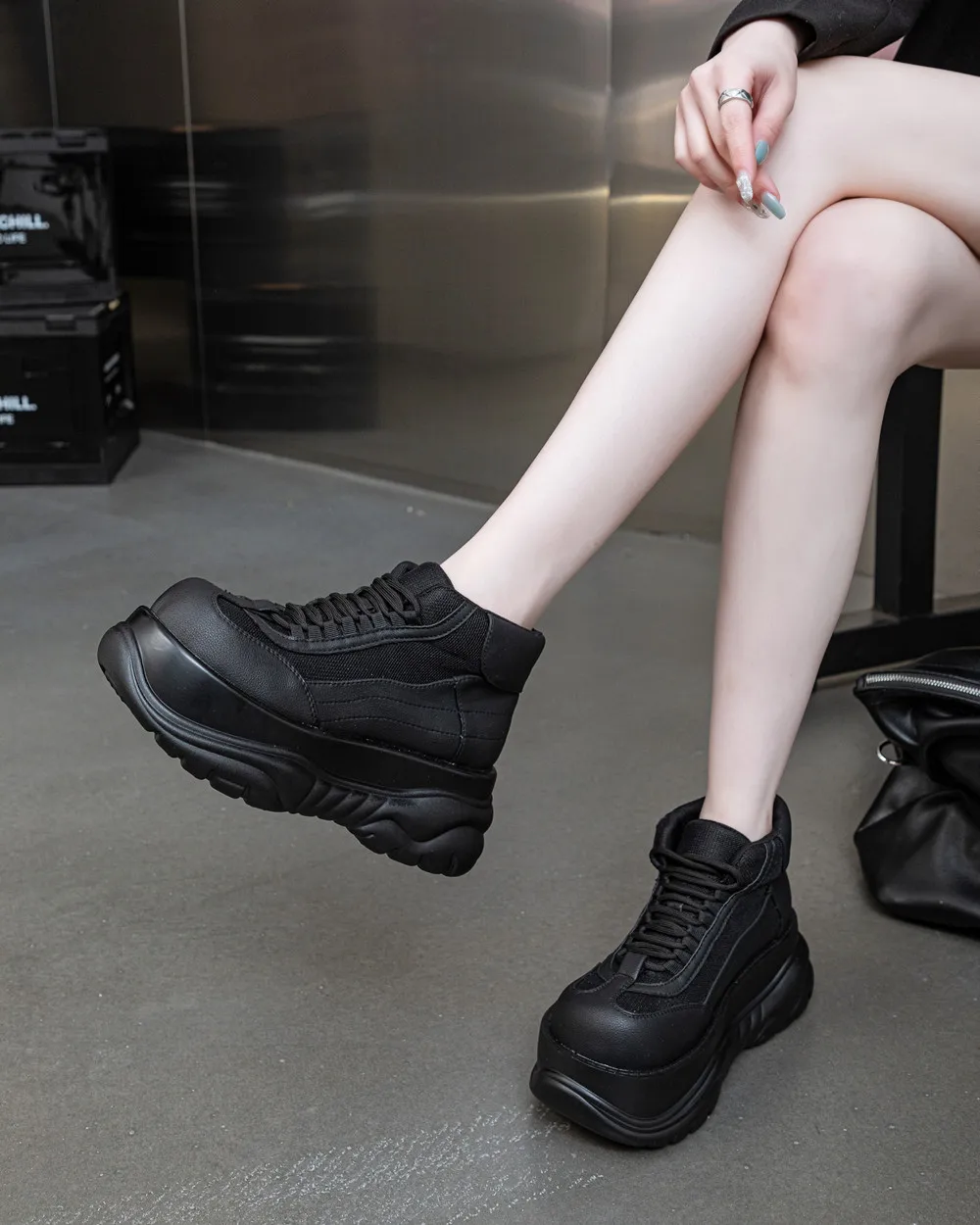 2024 Women's Small Man Heightened Platform High-top Trendy Cool Neutral Muffin Goth Short Punk Metal Big Head Boots