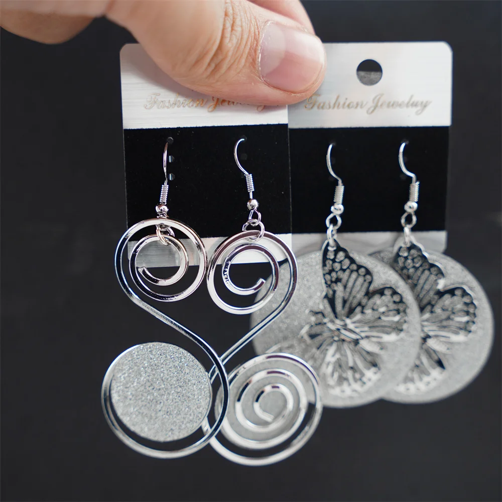 10/20/30/50Pairs/Lot Retro Trend Bohemian Frosting Carved Hollow Earrings For Women Mix Style Jewelry Party Gifts Wholesale