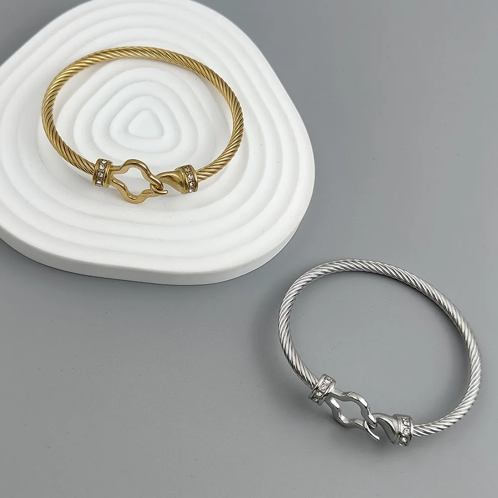 New steel wire button zircon four-leaf clover gold-plated bracelet 18K, high-quality waterproof couple bracelet, wife gift
