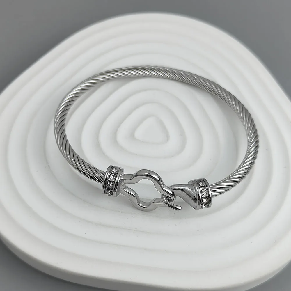 New steel wire button zircon four-leaf clover gold-plated bracelet 18K, high-quality waterproof couple bracelet, wife gift
