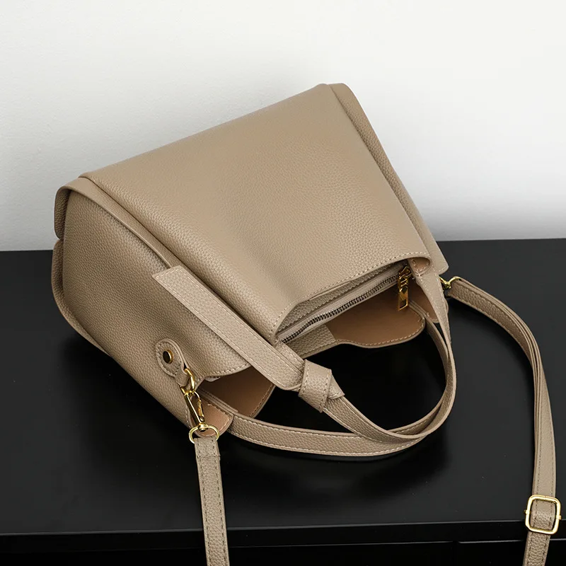 Retro Fashion Simple New Texture Large Capacity Shoulder Bag Women's Handbags Portable Messenger Bucket Bag