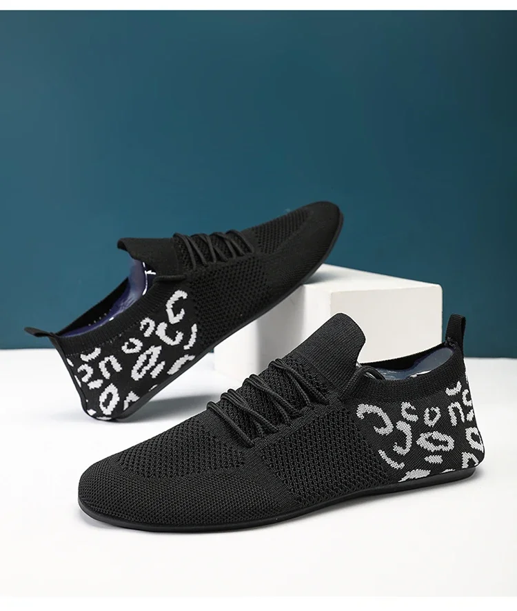 2024 Breathable Men Vulcanized Shoes New Lightweight Couple Flats Soft Mesh Men's Casual Shoes Outdoor Driving Footwear 36-47