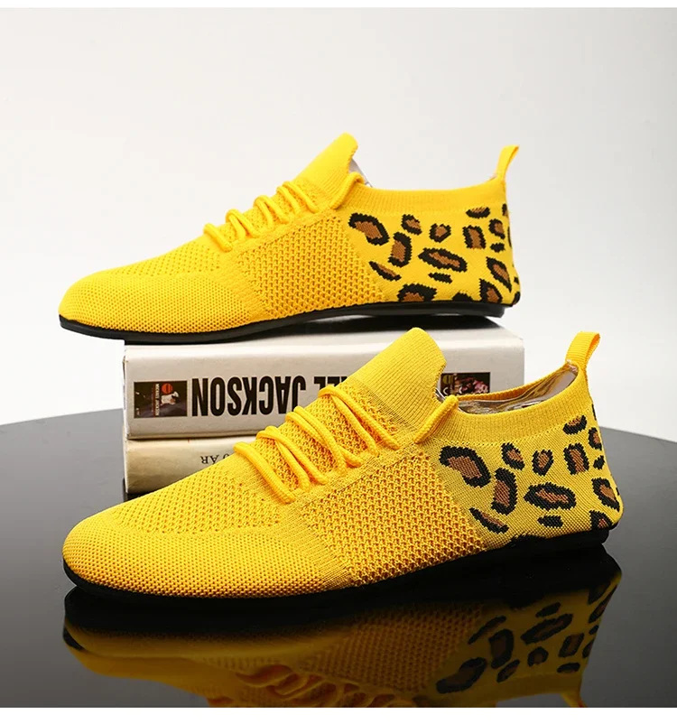 2024 Breathable Men Vulcanized Shoes New Lightweight Couple Flats Soft Mesh Men's Casual Shoes Outdoor Driving Footwear 36-47