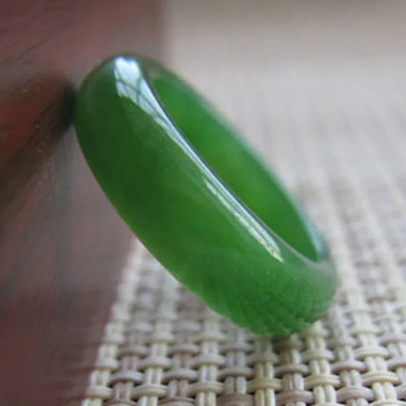 Natural Green Hetian Jade Ring Chinese Jadeite Amulet Fashion Charm Jewelry Hand Carved Crafts Gifts for Women Men Rings