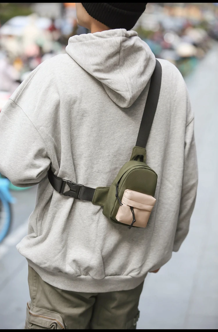 Trendy Contrasting Mini Chest Bag for Men Fashion Nylon Men's Lightweight Crossbody Bag Unisex Casual Street Phone Sling Bags