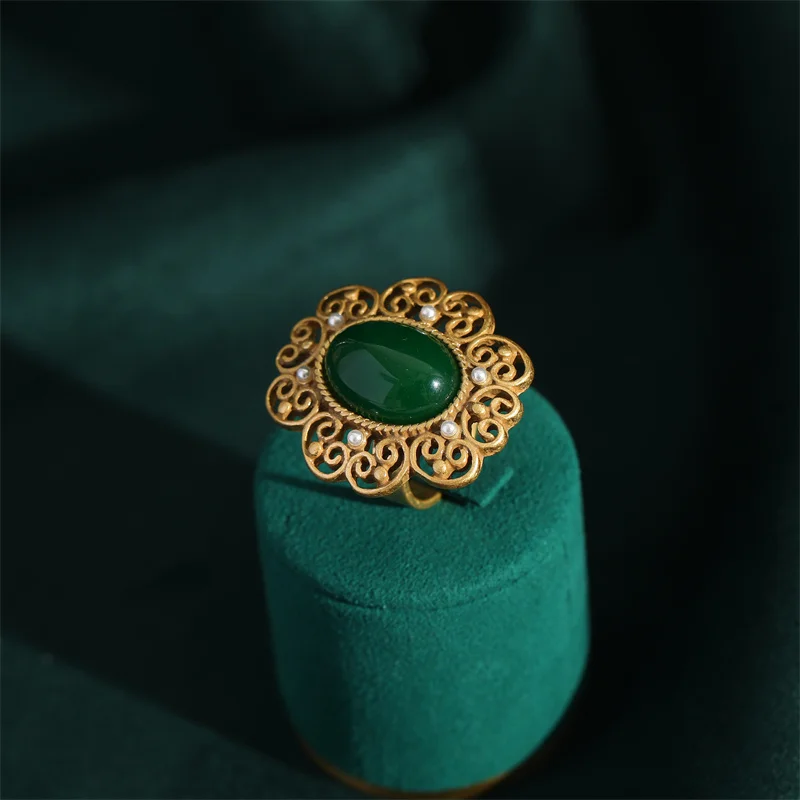 Elegant Vintage Rings for Women Copper Antique Gold Color Oval Crystal Emerald Round Natural Stone Designer Retro Jewelry
