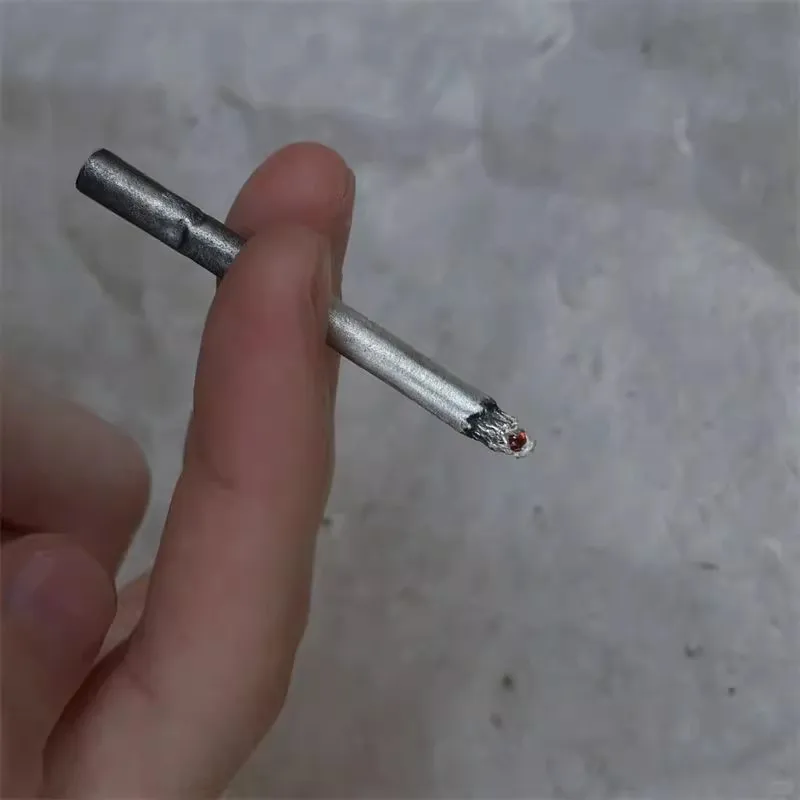 Punk Personality Charm Pendant Necklace for Men Women Punk Lonely Lgnited Cigarettes Necklace Hip Hop Jewelry Accessories Gifts