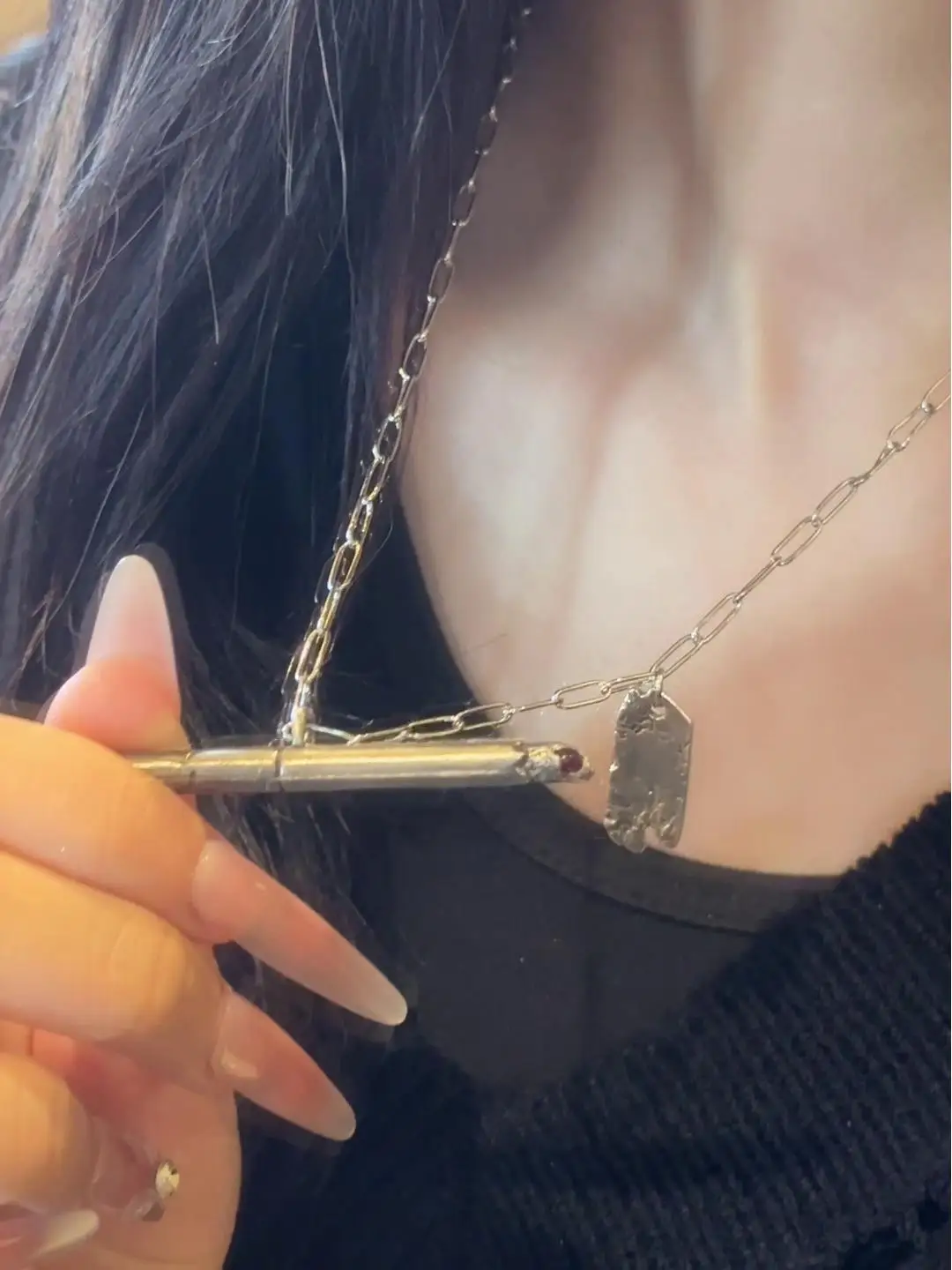 Punk Personality Charm Pendant Necklace for Men Women Punk Lonely Lgnited Cigarettes Necklace Hip Hop Jewelry Accessories Gifts
