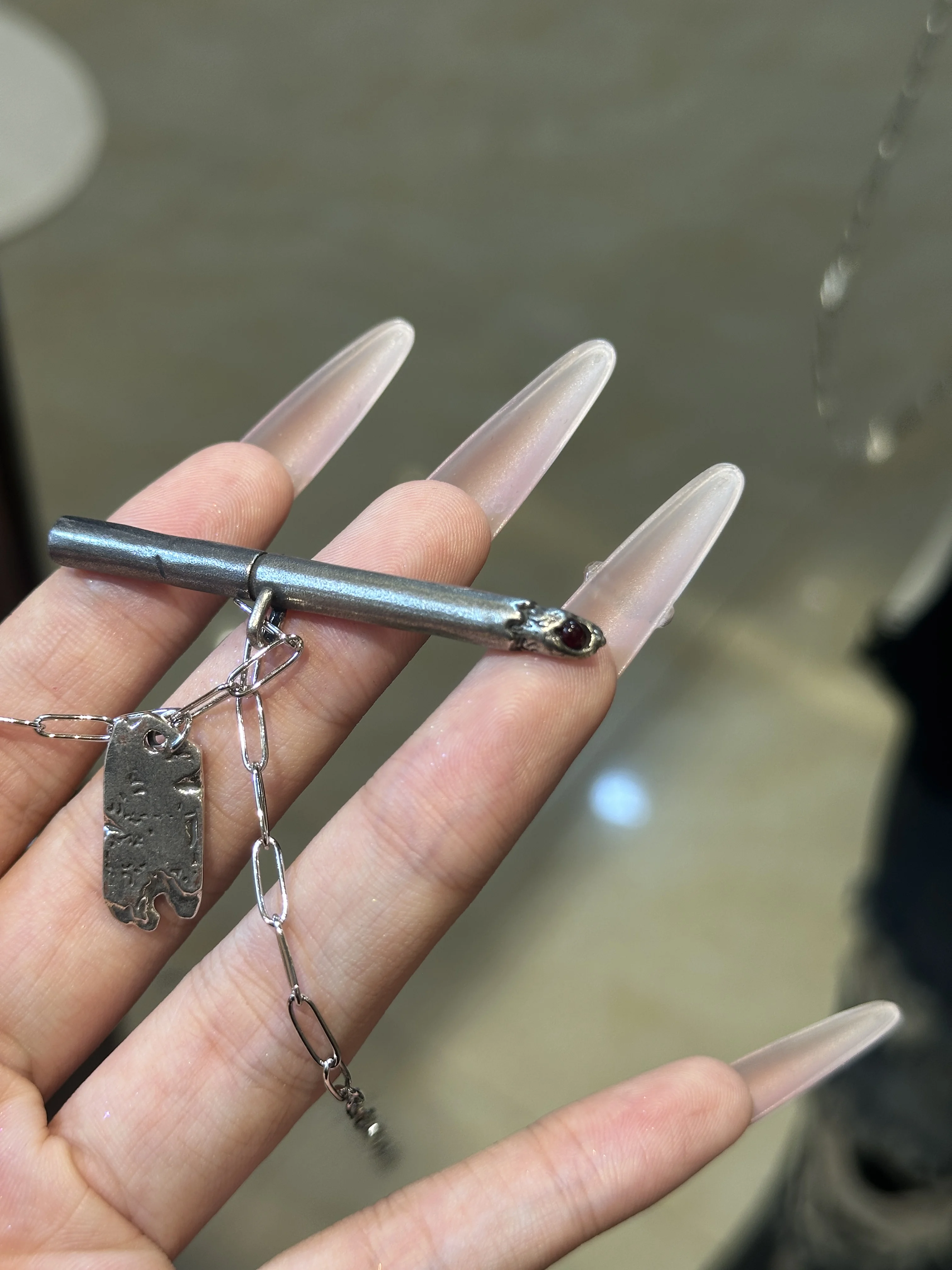 Punk Personality Charm Pendant Necklace for Men Women Punk Lonely Lgnited Cigarettes Necklace Hip Hop Jewelry Accessories Gifts