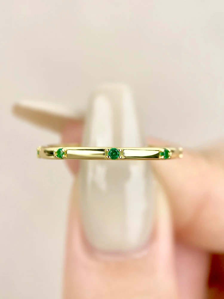 925 Sterling Silver Round Simple Plain Green Color Zircon Ring For Women Anniversary Party Creativity High Quality Fine Jewelry