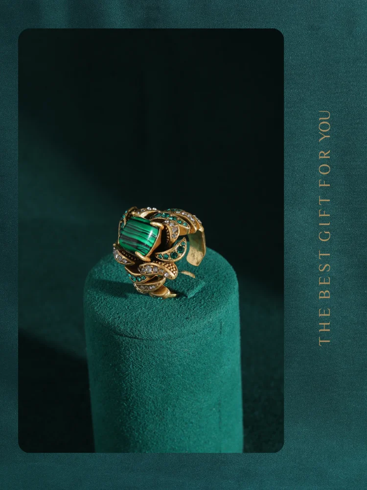 Vintage Jewelry Flower Full Crystal Green Malachite Rings for Woman Gold Color Party Gift Boho Wedding New Arrival 2024