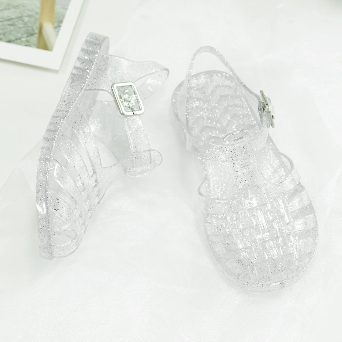 Summer Breathable Fashion Cartoon Print Cool Fine Glitter Sequins Jelly Shoes Adjustable PVC Girls Sandals