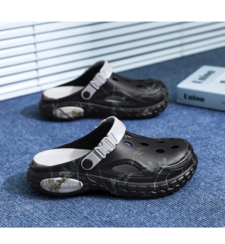 2026 Summer Men's Sandals New Home Garden Shoes Comfortable and Light Men's Slippers Non-Slip Soft Bottom Beach Sandals 47 48
