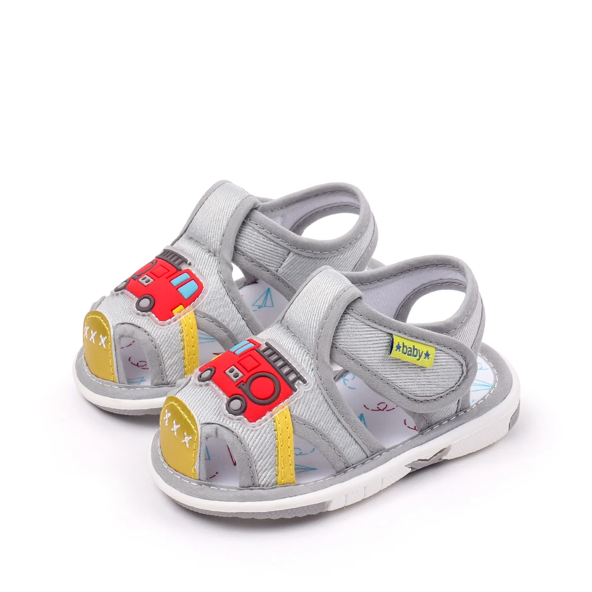 2025 Baby Squeaky Shoes Summer Sandal High Quality Funny Toddler Sound Pre-walking Sneaker Cute Car Patterns For Kid Unisex