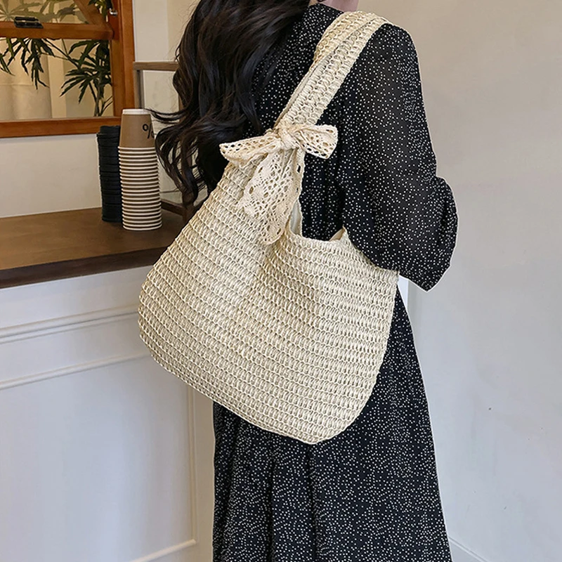 Fashion Rattan Women Shoulder Bags Woven Female Handbags Large Capacity Summer Beach Straw Bags Casual Tote Purses