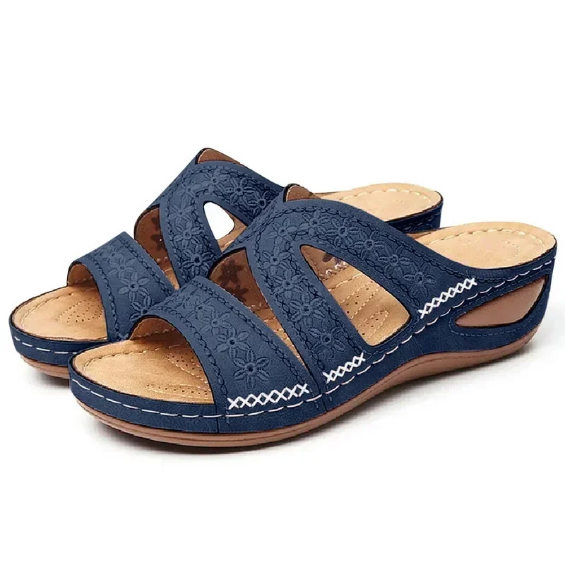 Summer 2026 Women's Sandals with Exposed Toes, Retro Anti Slip Leather Casual Women's Fashionable Versatile Sandals