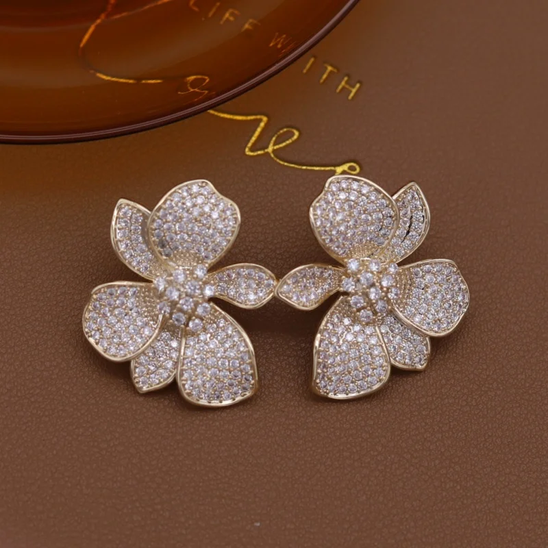 French new design fashion jewelry 14K gold plated luxury zircon exaggerated flower earrings elegant women's party accessories