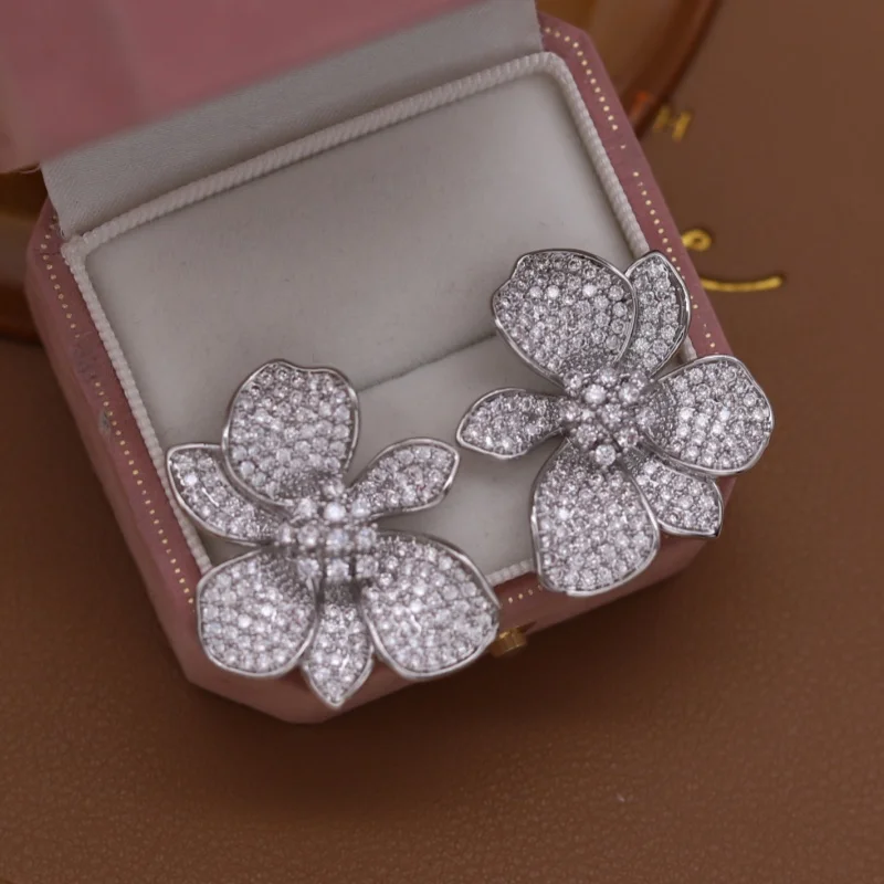 French new design fashion jewelry 14K gold plated luxury zircon exaggerated flower earrings elegant women's party accessories