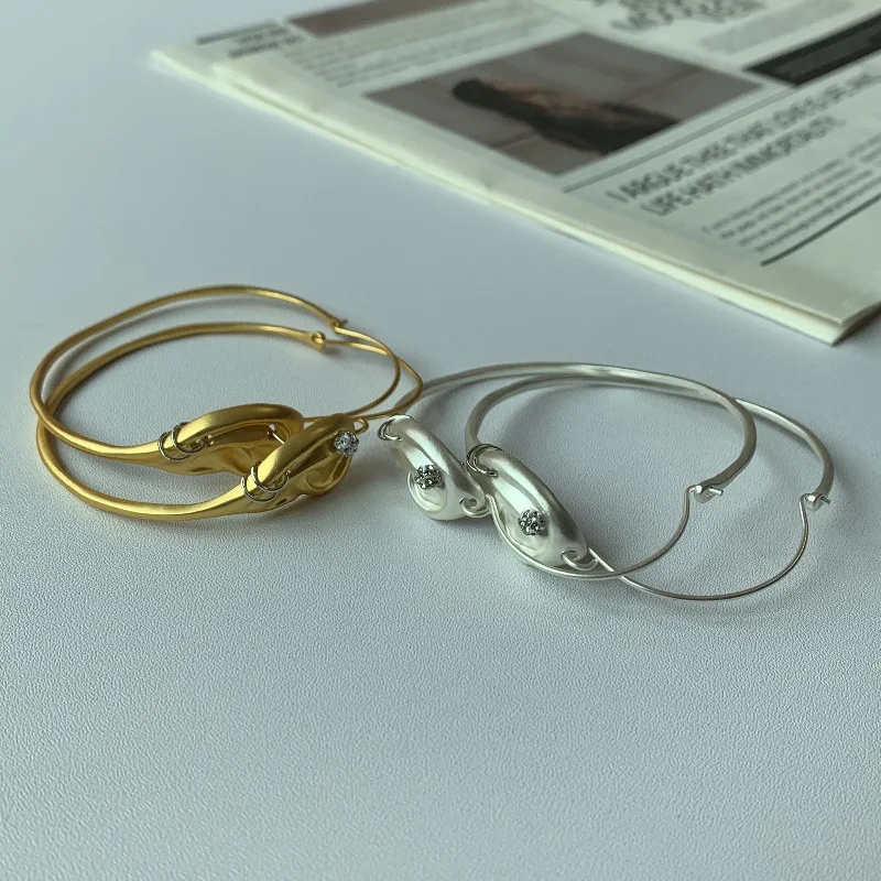 Euor Fashion Alloy Plated Ears' Shaped Hoop Earrings for Women Jewelry, Gorgeous Holiday Daily Collection Earring Accessories