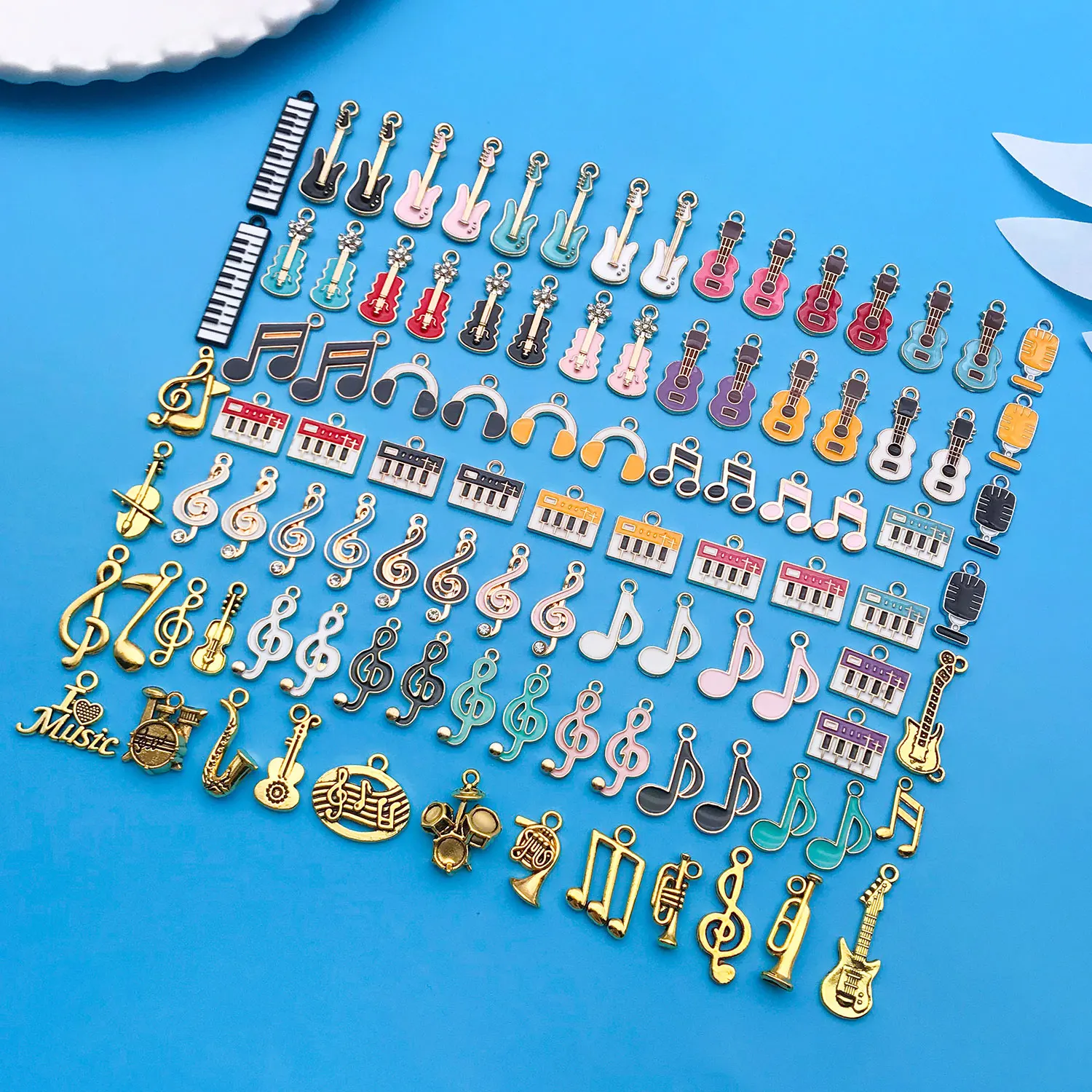 Mix 100 Pcs of Alloy Enamel Music Series Charms Pendants, Suitable for DIY Necklace, Earring, Keychain Jewelry Making Accessory