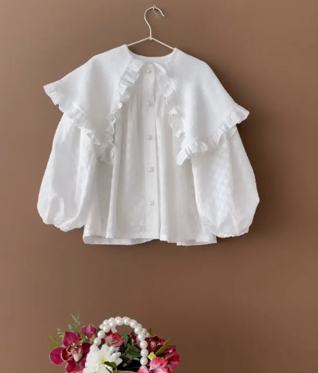 2025 Russian Spring and Autumn Girls Top Cotton Embroidery Spring and Autumn Falling Shoulders Casual Lace Style Doll Shirt