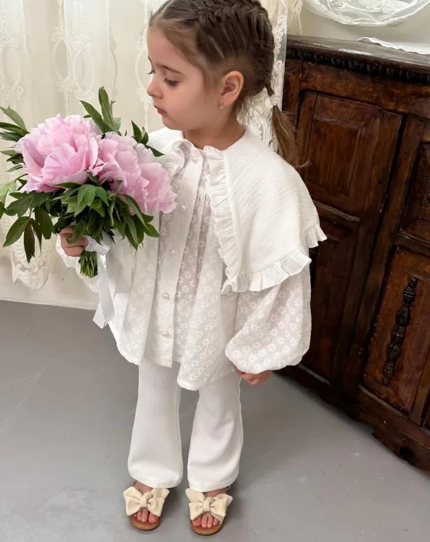 2025 Russian Spring and Autumn Girls Top Cotton Embroidery Spring and Autumn Falling Shoulders Casual Lace Style Doll Shirt