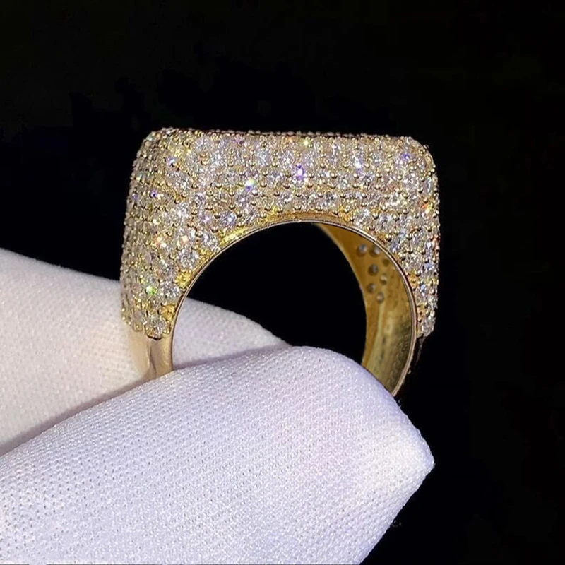 Huitan Square Shaped Women Rings With Shining Cubic Zirconia For Wedding Engagement Party Noble Luxury Accessories Jewelry Gift