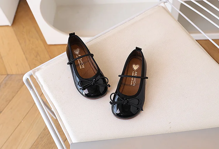 2026 Spring Autumn Birthday Children Leather Shoes For Girls Fashion Korean Soft Sole Anti-slippery Sweet Bowtie Princess Shoes