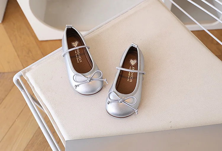 2026 Spring Autumn Birthday Children Leather Shoes For Girls Fashion Korean Soft Sole Anti-slippery Sweet Bowtie Princess Shoes