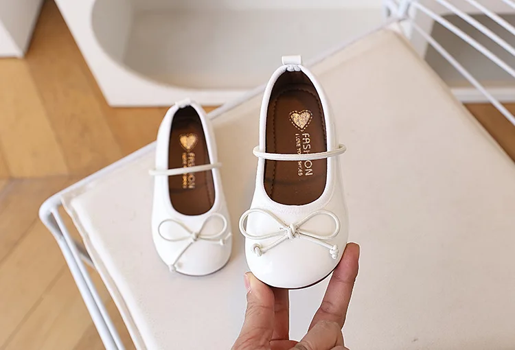 2026 Spring Autumn Birthday Children Leather Shoes For Girls Fashion Korean Soft Sole Anti-slippery Sweet Bowtie Princess Shoes
