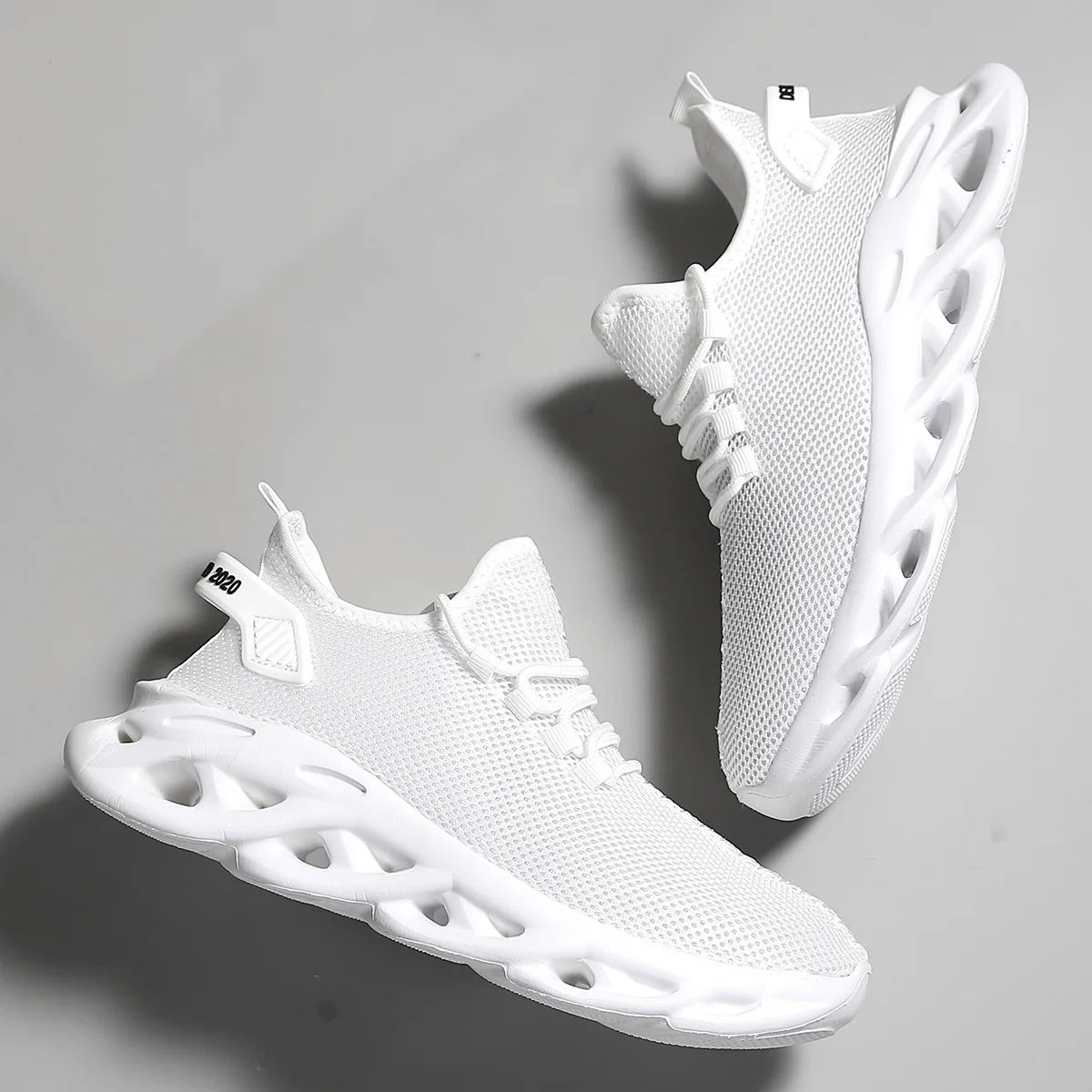 Men Casual Sport Shoes Breathable Lightweight Sneakers Outdoor Mesh Black Running Shoes Athletic Jogging Tenis Walking Shoes