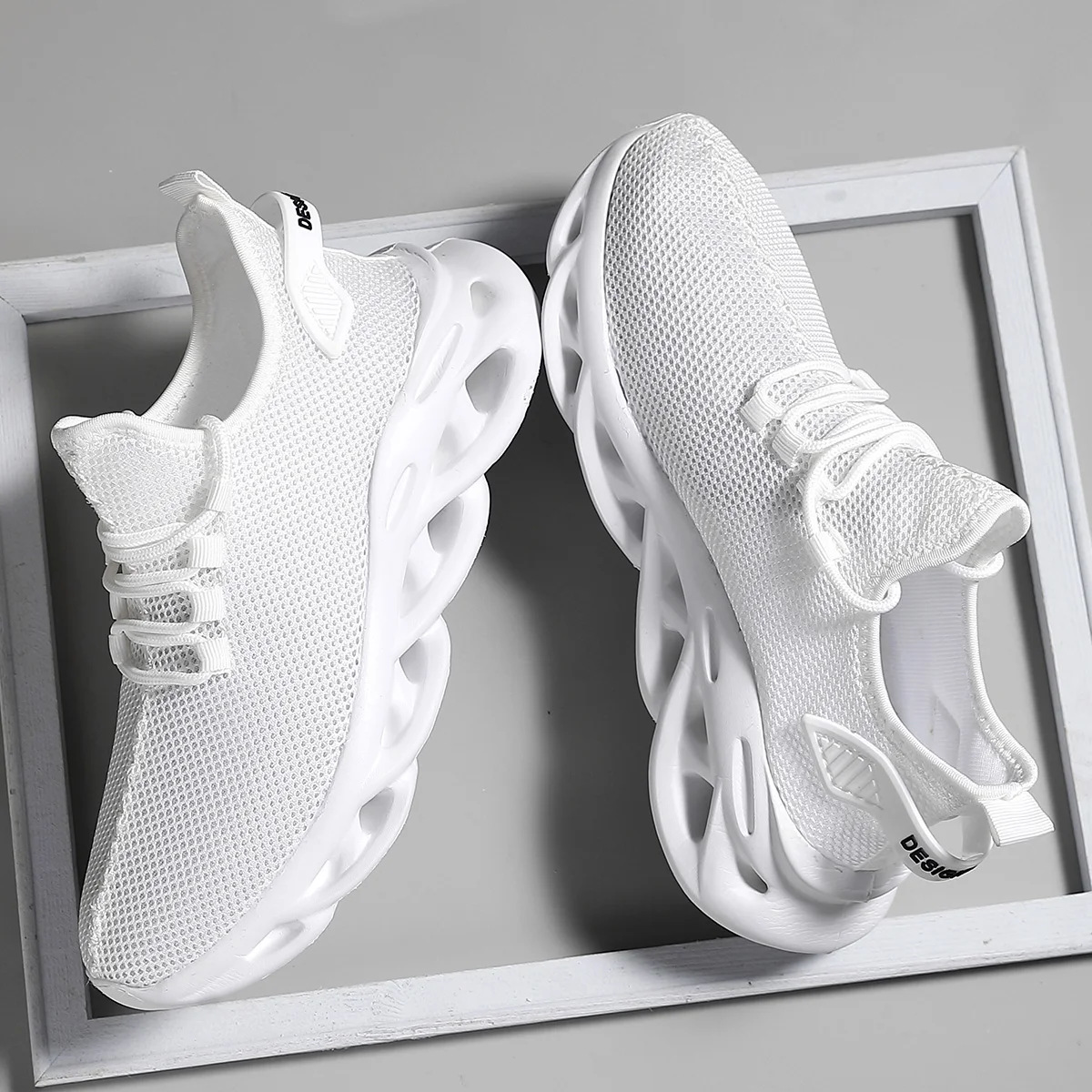 Men Casual Sport Shoes Breathable Lightweight Sneakers Outdoor Mesh Black Running Shoes Athletic Jogging Tenis Walking Shoes