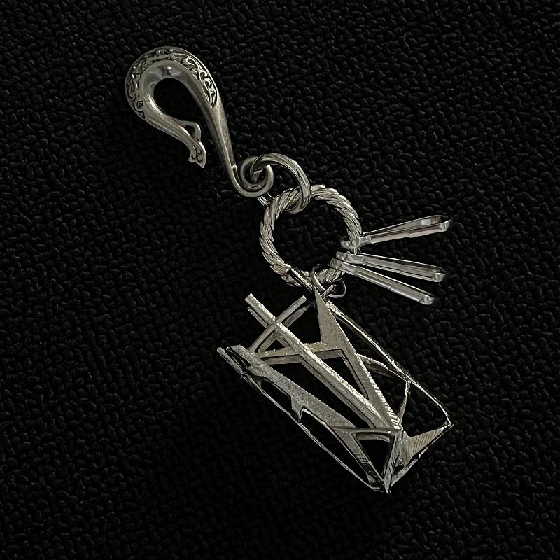 Transformable Cyberpunk-Style Metal Lighter Case & Keychain, Waist Fashion Accessory with High-Street Premium Texture
