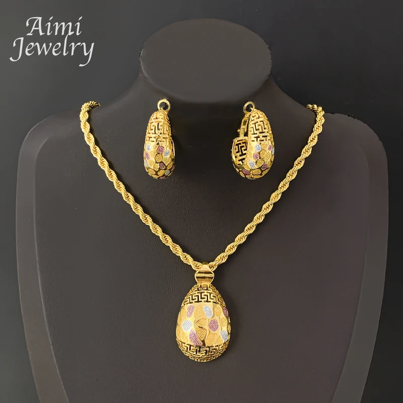 Original Textured Pendant with Chain Golden Necklace Hoop Earrings 2Pcs Jewelry Set for Women Dubai Bridal Wedding Party Gifts