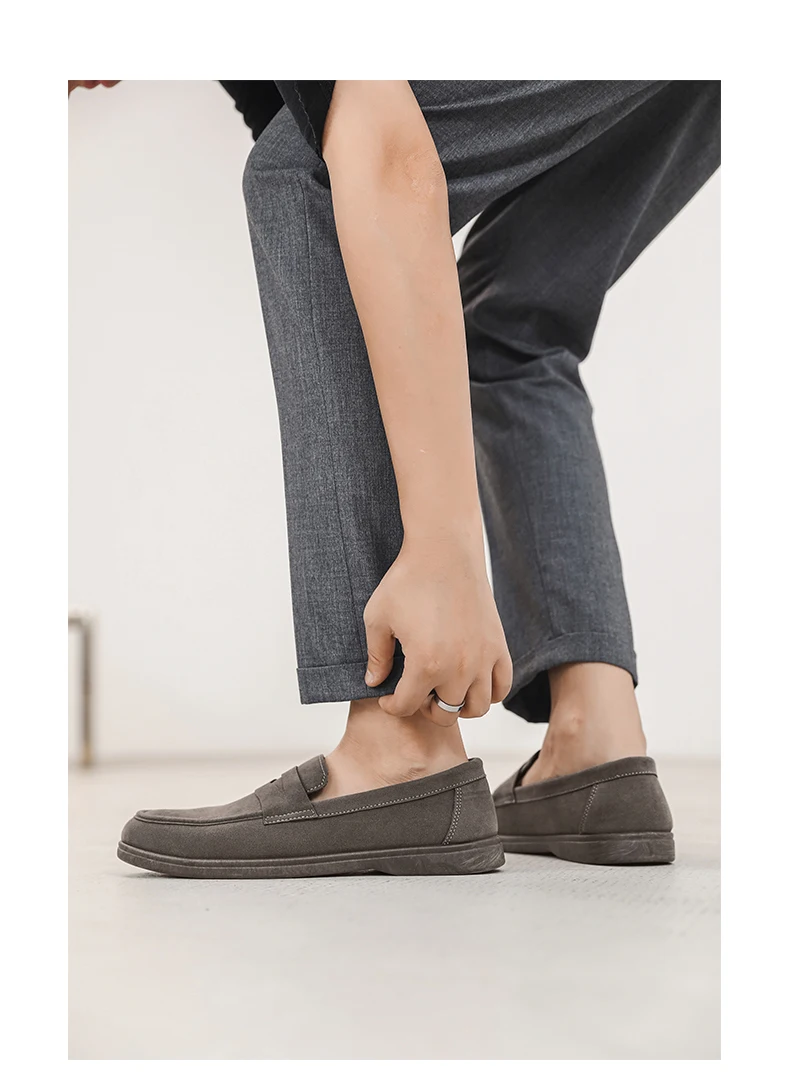Genuine Leather Men Casual Shoes Luxury Brand Breathable Slip on Black Driving Shoes Moccasins Plus Size 39-45 Soft Men Loafers