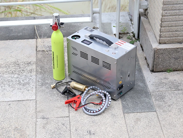 XIACHUAN Compression 4500PSI Portable Vehicle-Mounted Air Charging Pump 30MPA 12V Diving Air Pump 110V220V PCP Compressor