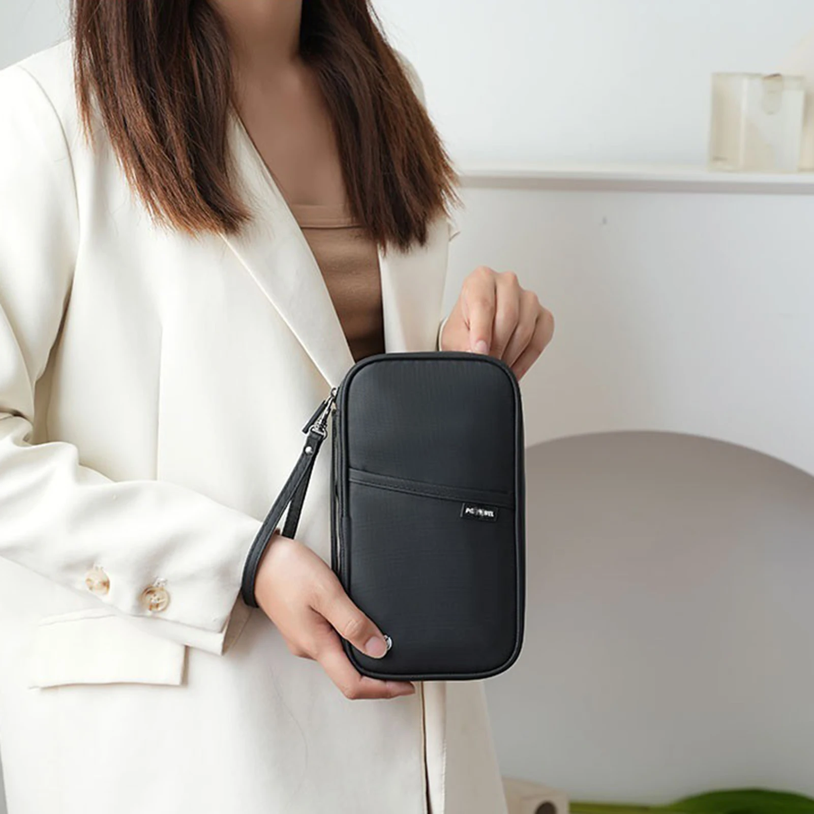 Portable Family Passport Holder Travel Document Organizer Credit Card Clutch Bag for Cards ID Card Money Ticket