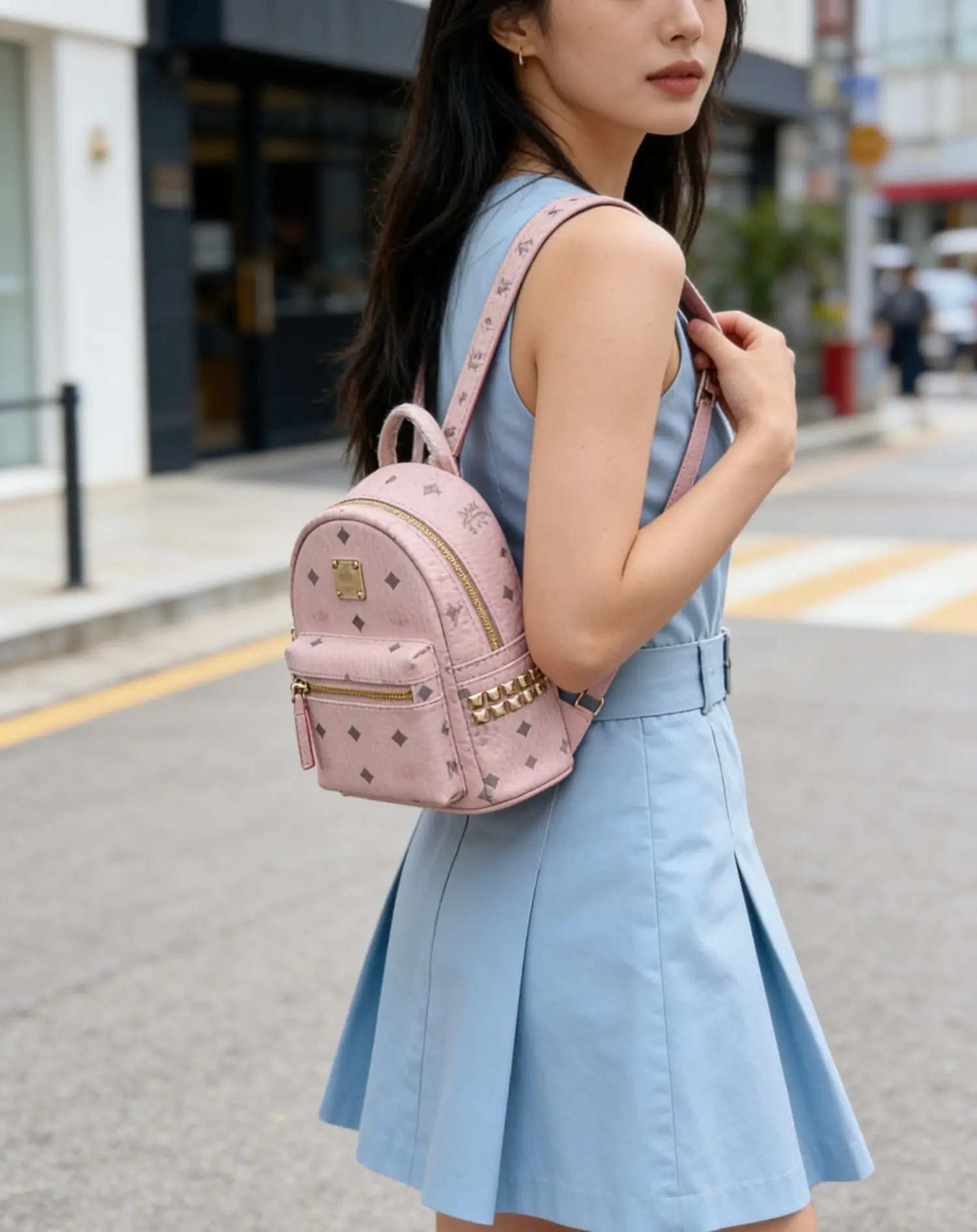 Fashionable Lightweight Women's Backpack Travel Bag Large Capacity Summer New Arrival Material Soft Structure Daily Match