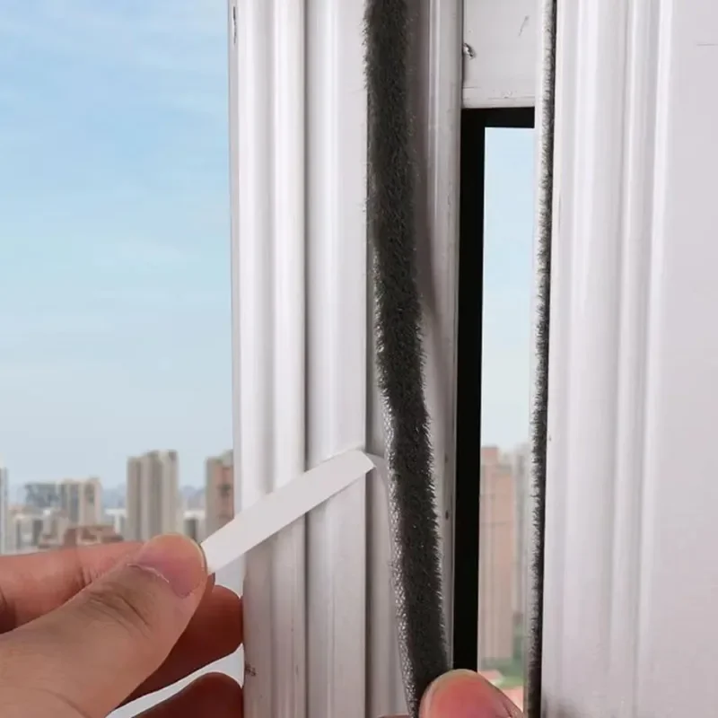 Strong Adhesive And Self-adhesive Wool Strip For Doors And Windows, Windproof, Soundproof, And Soft Wool Strip 5/10/20 Meters